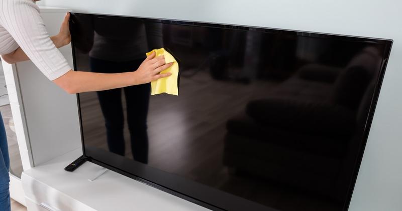 Materiały do czyszczenia ekranów LCD