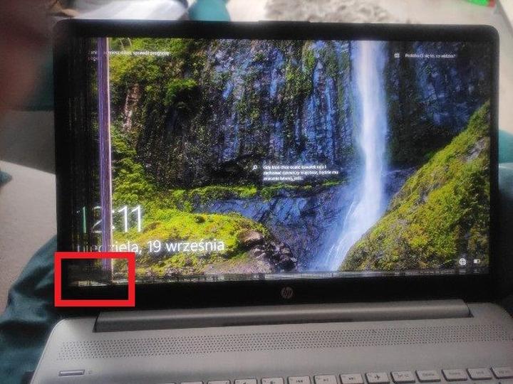 Objawy uszkodzenia matrycy LCD