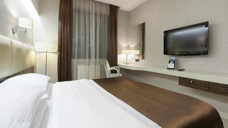 Telewizor a wystrój sypialni