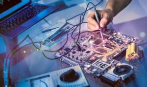 Czy ceny telewizorów spadną? Oto co przyniesie przyszłość rynku elektroniki!